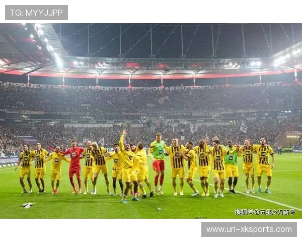 科隆1-3门兴：迪克斯点射破门，赛后获全场掌声